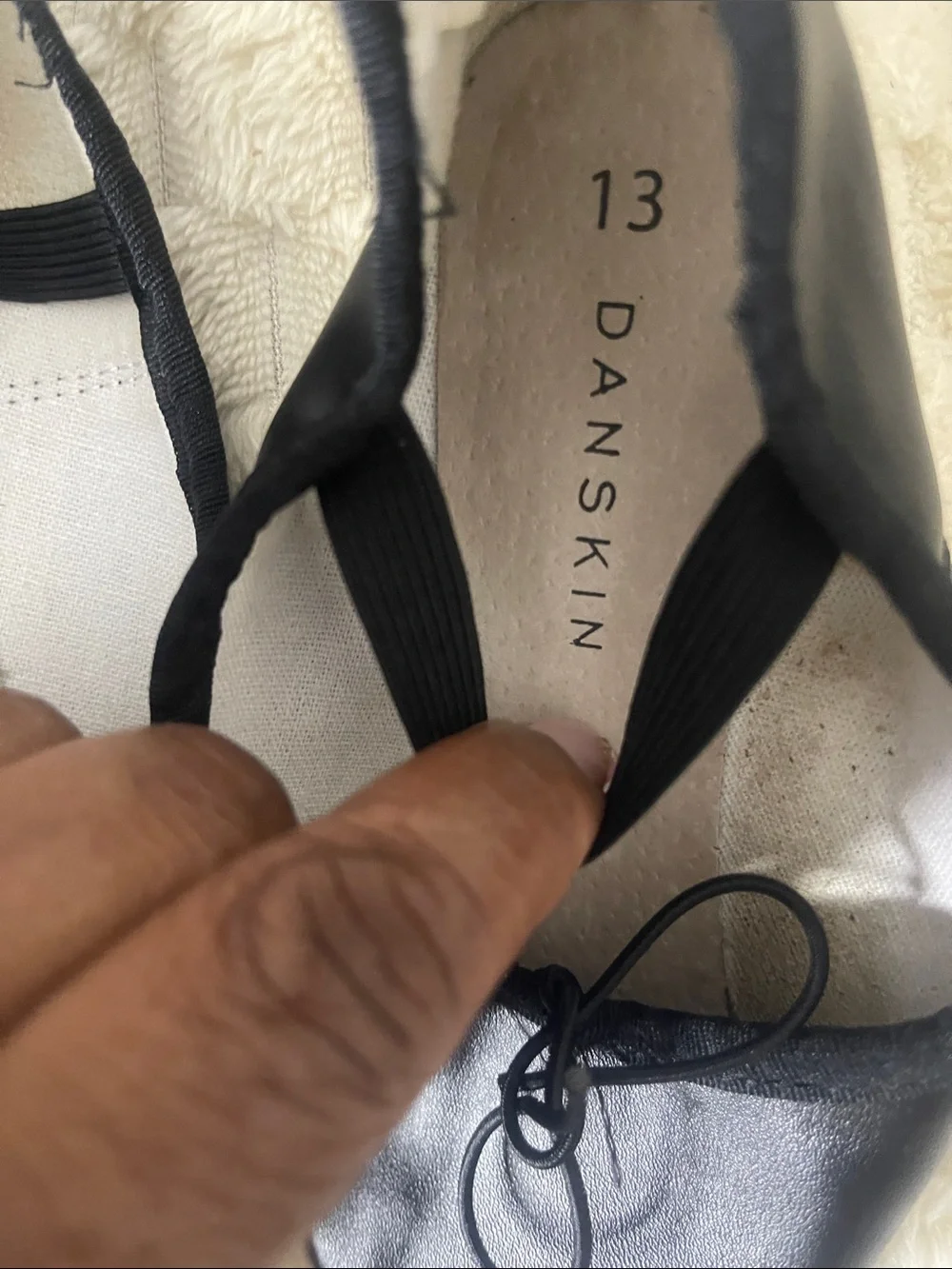 Danskin Black Girls Ballet Flats with Elastic Strap